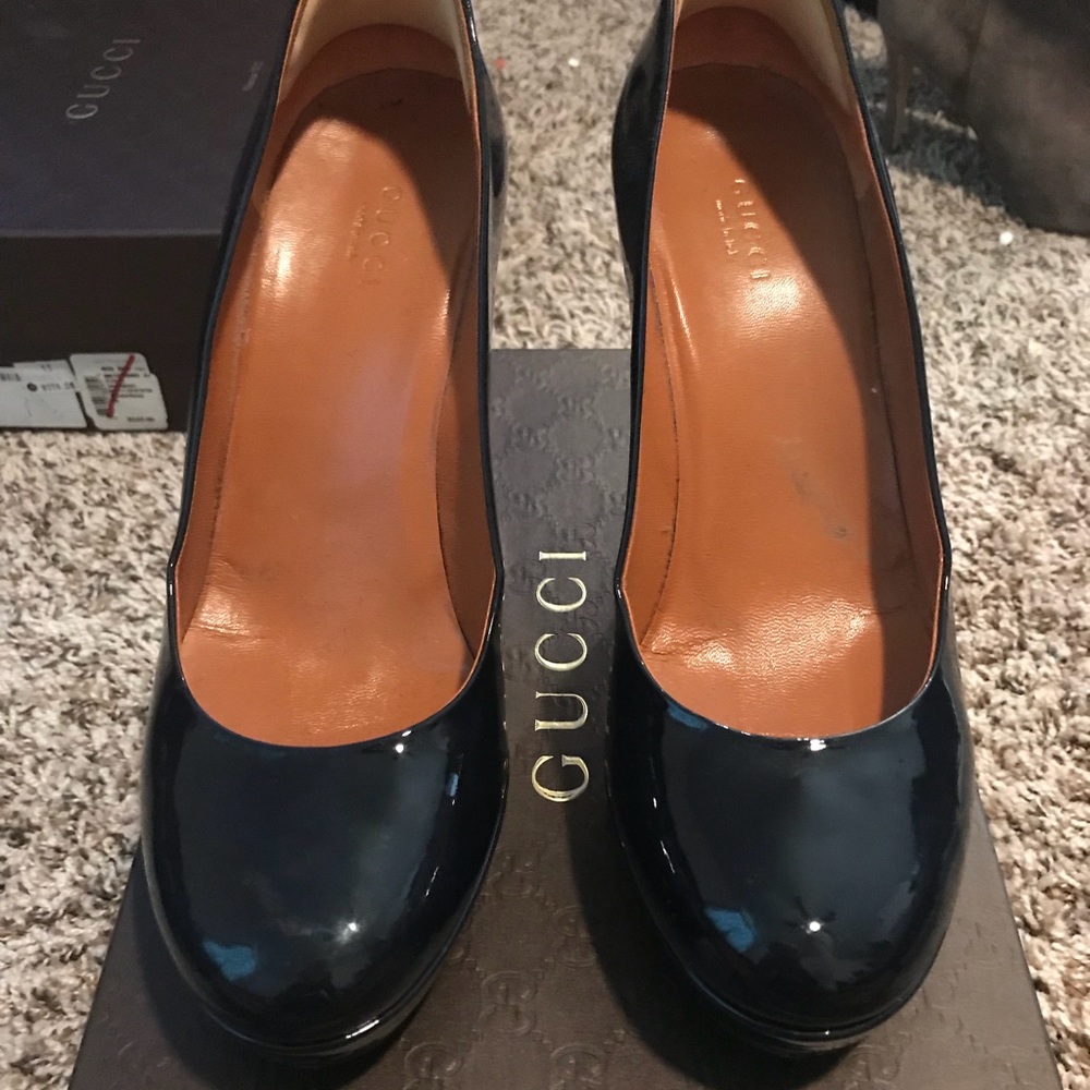 Gucci Blu Vernice Crystal Patent Platform Pump